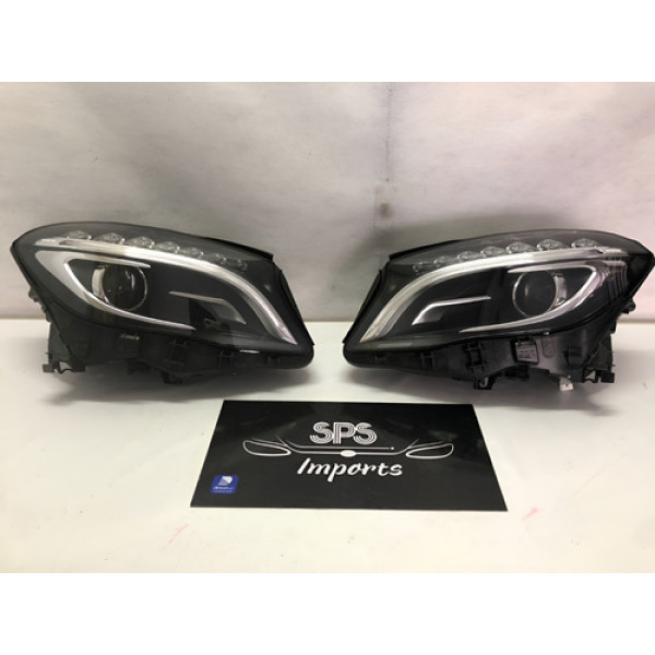 Farol Direito Mercedes Gla 2014 2015 2016 2017 Original Direito