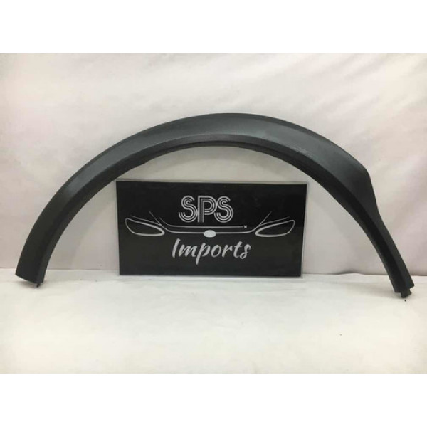 Moldura Paralama Traseiro Esquerdo Subaru Xv 11/13 Original