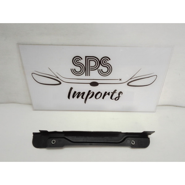 Moldura Lateral Direita Radiador Audi A1 Sportback 2015