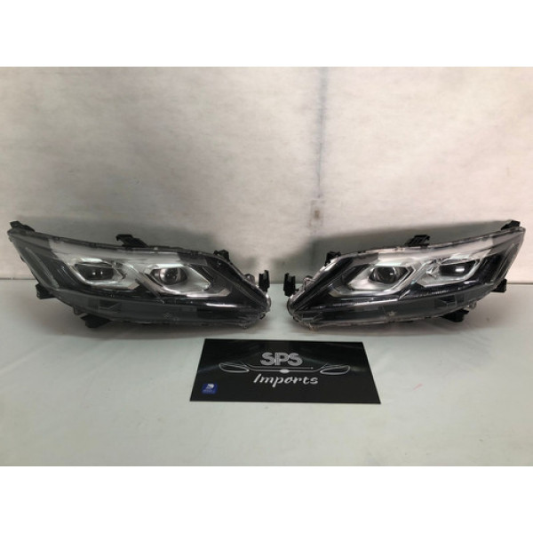 Farol Direito Mitsubishi Eclipse Cross 2020 2021 2022 Ori..