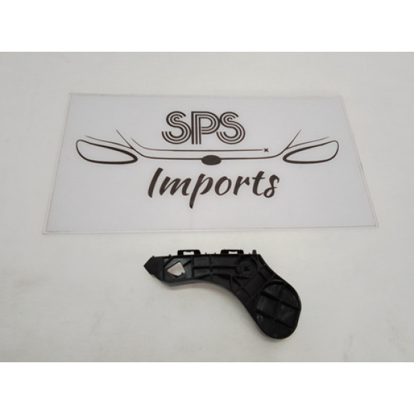 Guia Parachoque Traseiro Lado Esquerdo Toyota Etios  2013/16