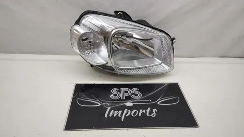 Farol Direito Fiat Uno 2010 A 2014 Importado Direito