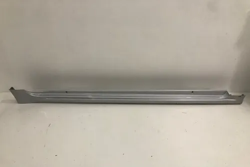 Spoiler Lateral Direito Toyota Corolla 2020 A 2023 Original Prateado